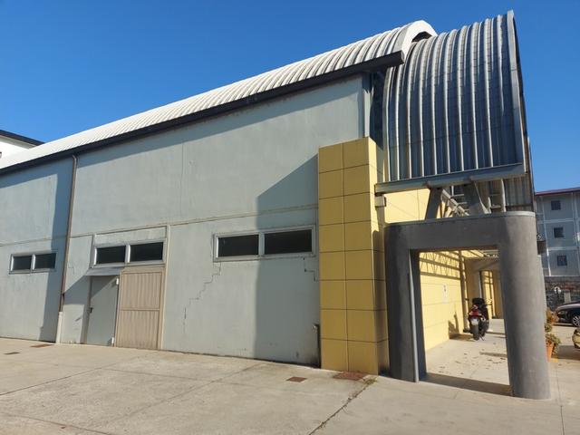 #21605 Porzione di complesso commerciale/logistico con area esterna in vendita - foto 2