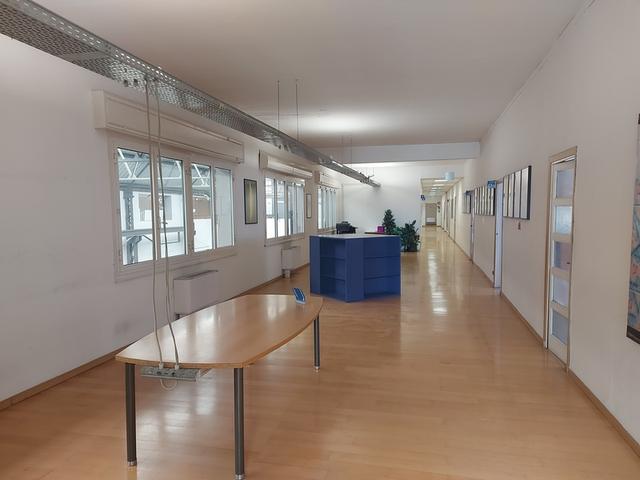 #21605 Porzione di complesso commerciale/logistico con area esterna in vendita - foto 10