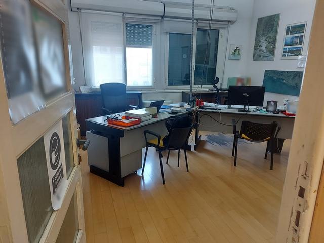 #21605 Porzione di complesso commerciale/logistico con area esterna in vendita - foto 13
