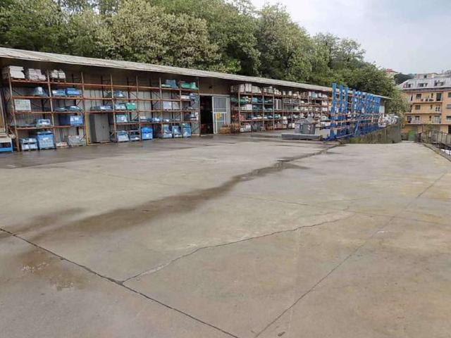 #21606 Due magazzini con area esterna in vendita - foto 7