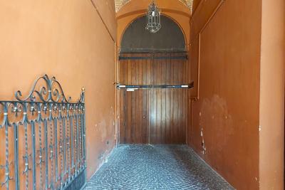 Magazzini in vendita