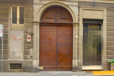 Magazzini in vendita