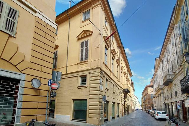 #21639 Negozio con balconata in centro storico in vendita - foto 10