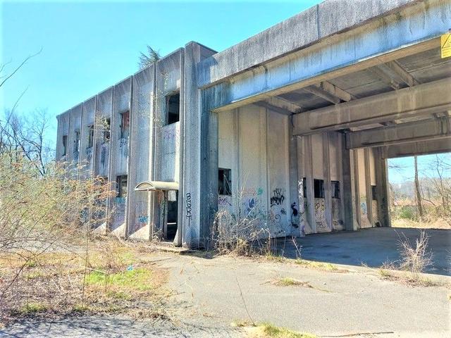 #21643 Complesso industriale da riqualificare con terreno edificabile in vendita - foto 4