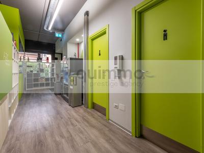 Grandi dimensioni in vendita