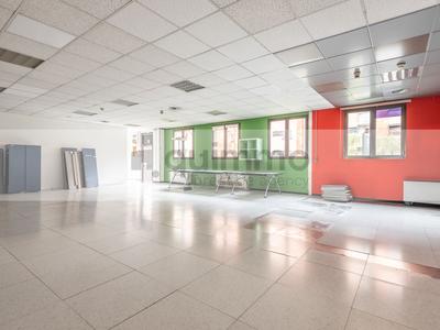 Grandi dimensioni in vendita