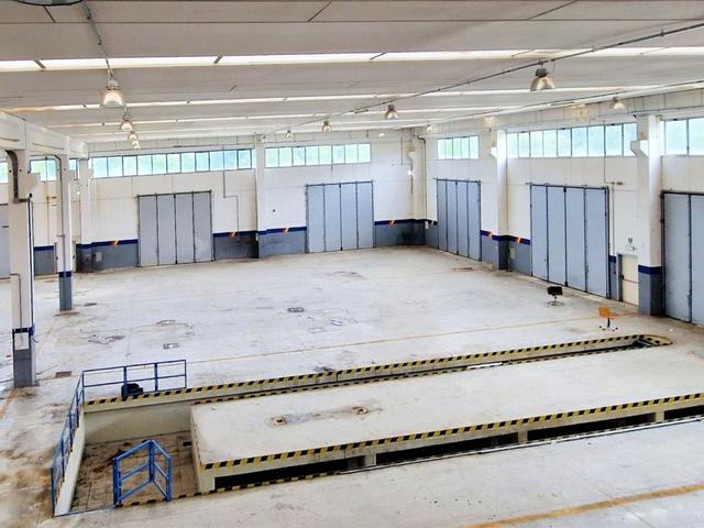 #21683 Capannone ad uso commerciale in vendita - foto 2