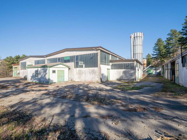 #21684 Complesso industriale in posizione strategica in vendita - foto 1