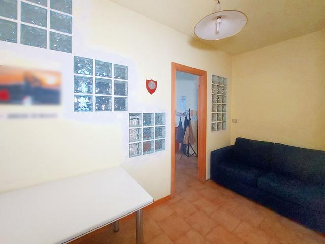 #21731 Fabbricato artigianale con laboratorio, uffici e locale vendita in vendita - foto 9