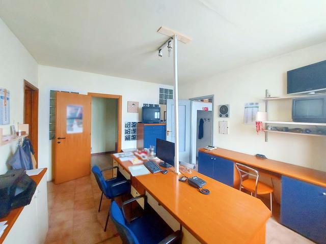 #21731 Fabbricato artigianale con laboratorio, uffici e locale vendita in vendita - foto 11