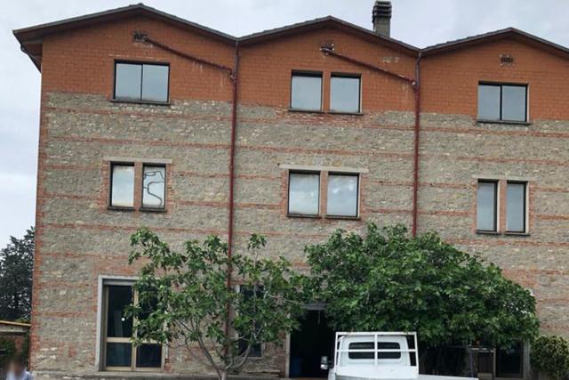 #21736 Opificio/laboratorio con magazzini in vendita - foto 1