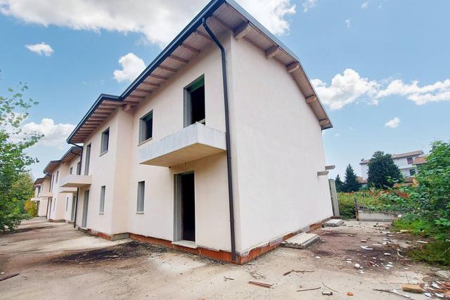 #21796 Terreno con villette in corso di costruzione in vendita - foto 1