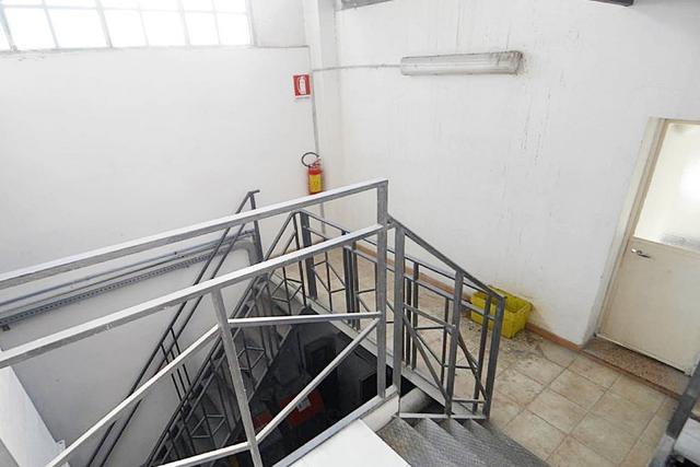 #21832 Due laboratori artigianali in zona semicentrale in vendita - foto 11
