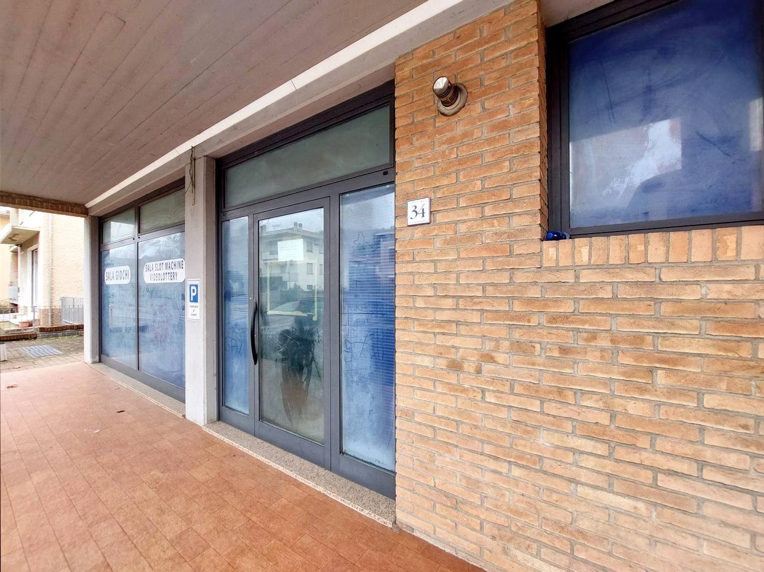 #21840 Negozio in complesso commerciale in vendita - foto 3