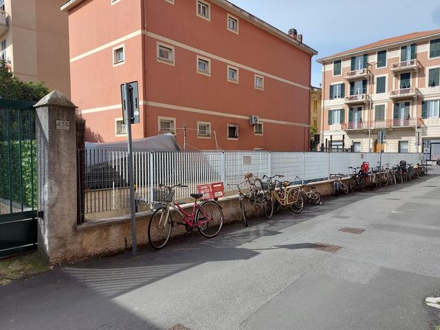 Garage in vendita