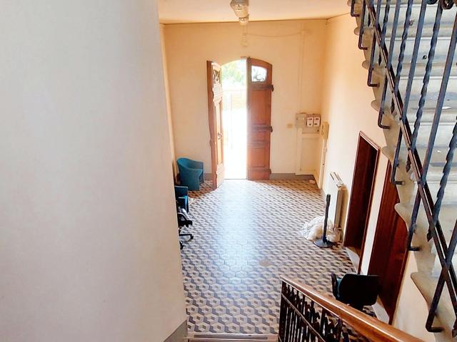 Edifici direzionali in vendita