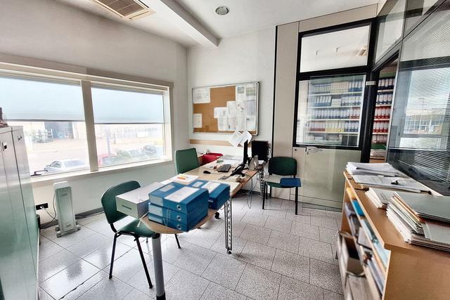 #21995 Opificio con impianto fotovoltaico e terreni edificabili in vendita - foto 18