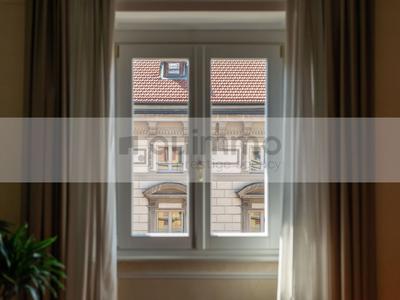 Grandi dimensioni in vendita