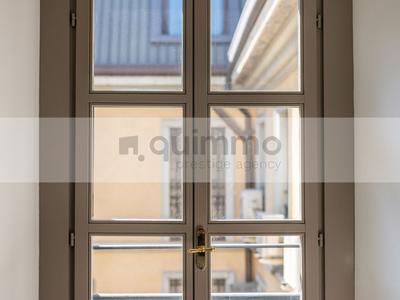 Grandi dimensioni in vendita