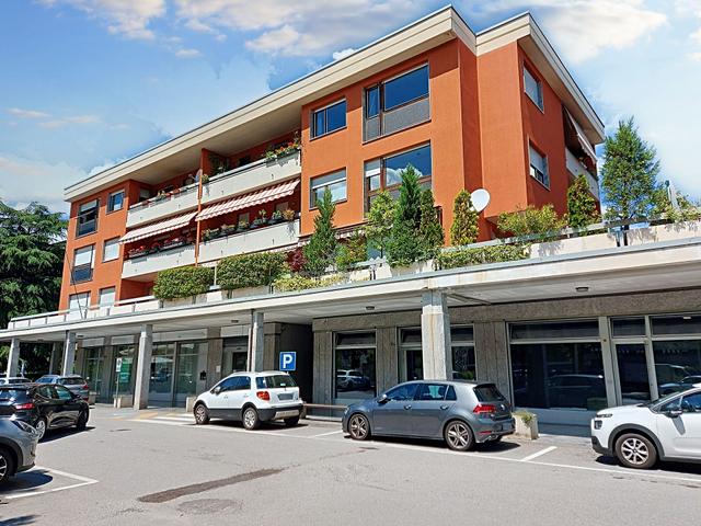 #22111 Ufficio al piano primo utilizzato come residenza in vendita - foto 2