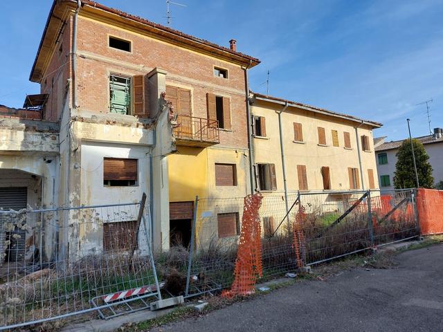 #22167 Terreno edificabile con edificio da demolire in vendita - foto 9