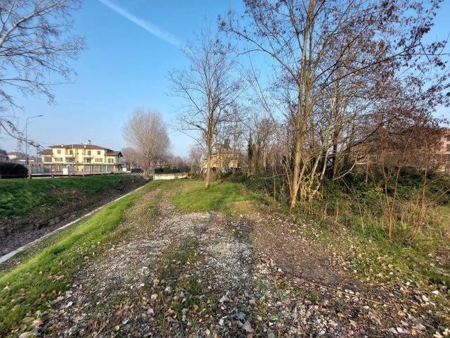 #22168 Terreno edificabile residenziale commerciale di 2.808 mq in vendita - foto 3