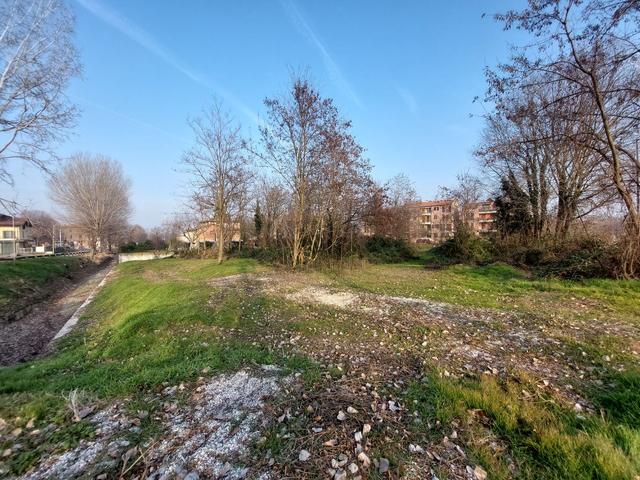 #22168 Terreno edificabile residenziale commerciale di 2.808 mq in vendita - foto 5