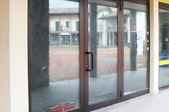 #22255 Negozio in complesso polifunzionale (sub 67) in vendita - foto 3