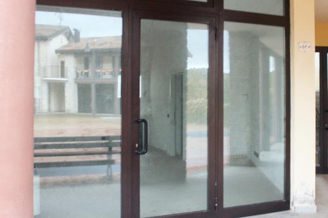 #22256 Negozio in complesso polifunzionale (sub 68) in vendita - foto 4