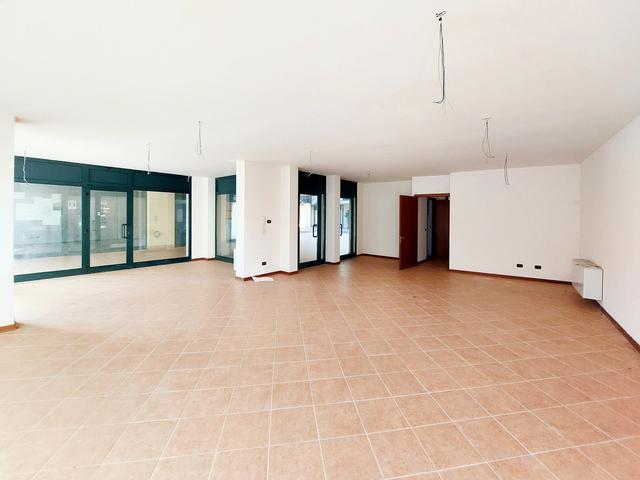 #22261 Ufficio al piano terra (sub 37) in vendita - foto 3