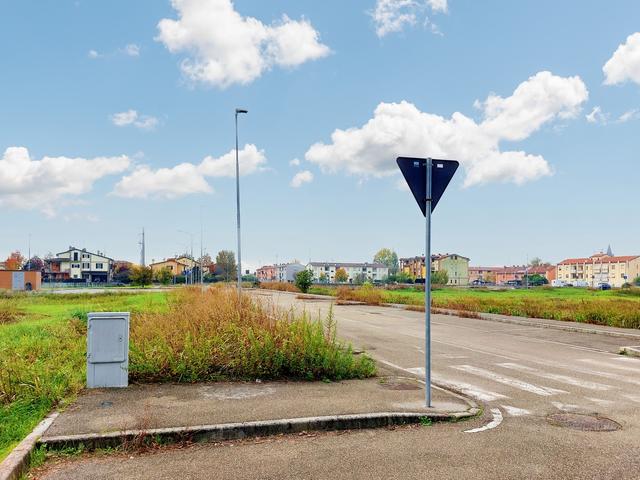 #22270 Terreno edificabile residenziale di 768 mq (part 1299) in vendita - foto 4