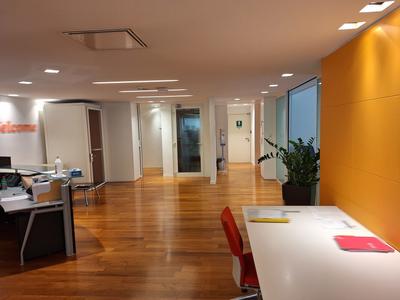 Studi privati in vendita