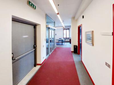 Studi privati in vendita