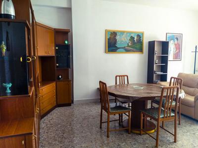 Laboratori in vendita