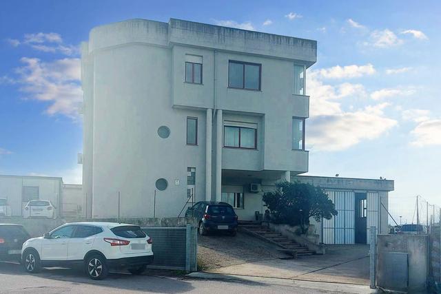 #22471 Proprietà superficiaria di capannone con palazzina uffici in vendita - foto 4