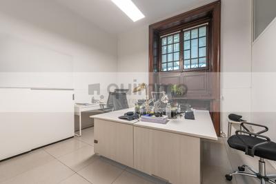 Studi privati in vendita