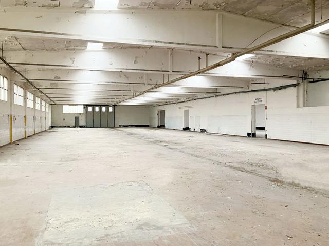 #22556 Capannone artigianale/industriale con uffici e corte esclusiva in vendita - foto 1