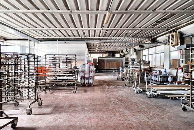 #22750 Opificio con uffici e terreni di pertinenza in vendita - foto 11