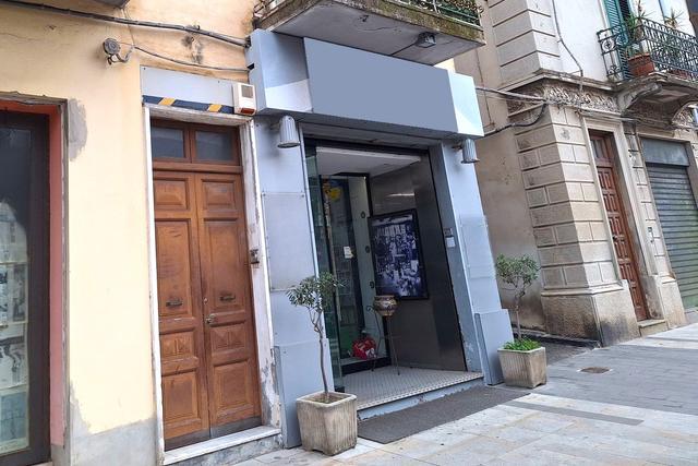 #22755 Bottega commerciale piano terra con servizi in vendita - foto 4