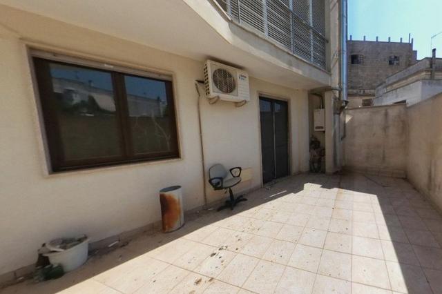 #22766 Ufficio e due box auto in complesso residenziale in vendita - foto 1