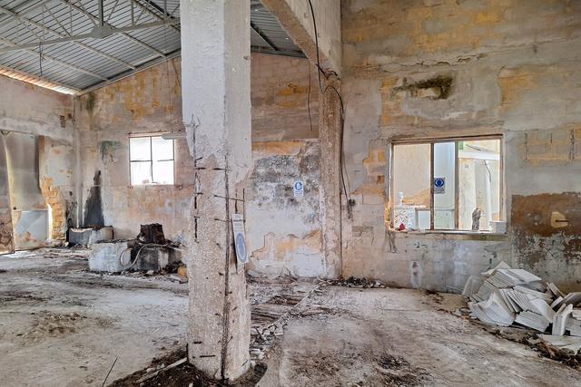 #22822 Opificio per lavorazione materiali lapidei in vendita - foto 10