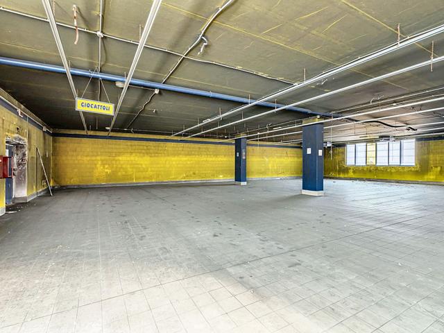 #22830 Complesso commerciale in posizione strategica in vendita - foto 16