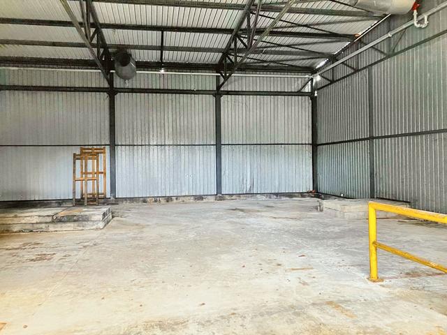 #22832 Capannone industriale con due unità residenziali in vendita - foto 7