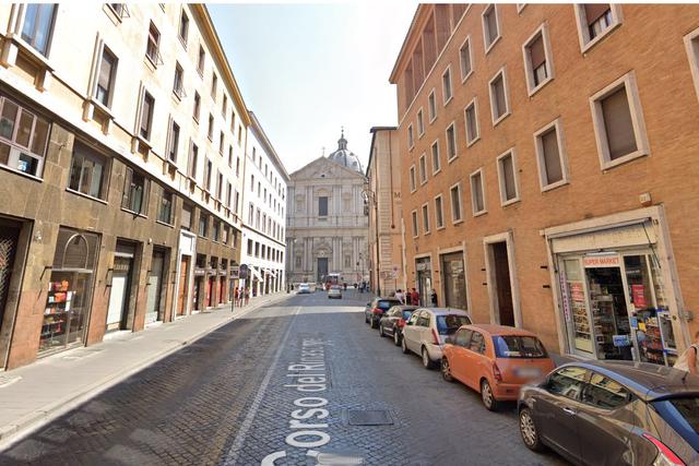 #22844 Tre negozi nel Cuore di Roma adiacenti a Piazza Navona in vendita - foto 2