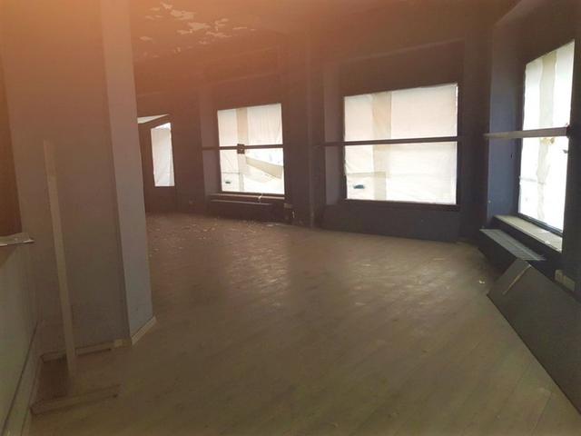 #22857 Porzione di palazzina con negozio e due uffici in vendita - foto 6