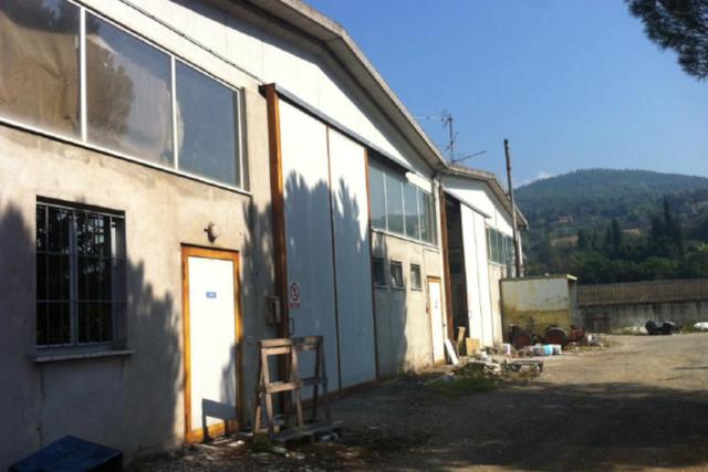 #22885 Capannone artigianale con terreni in vendita - foto 4