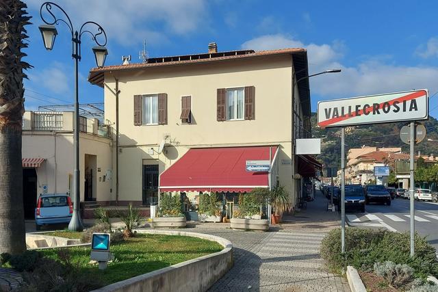 #22922 Bottega commerciale in zona turistica balneare in vendita - foto 8