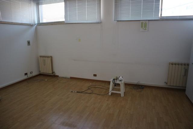#2293 Uffici al piano terra con garage. Lotto 6 in vendita - foto 3