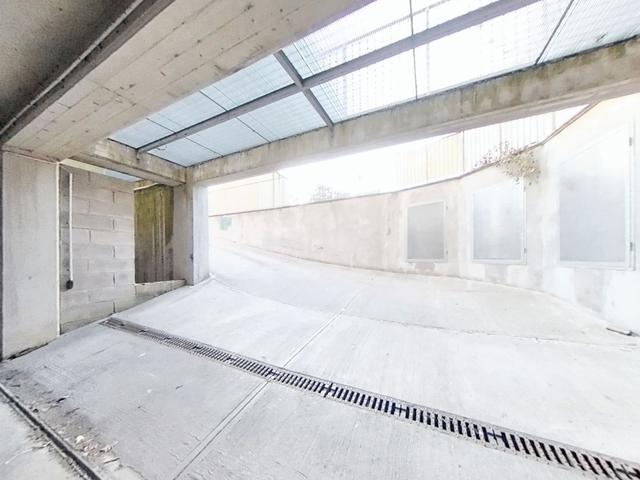 #22978 Ufficio con garage (sub 97) in vendita - foto 8
