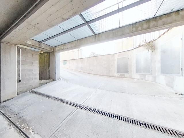 Garage in vendita